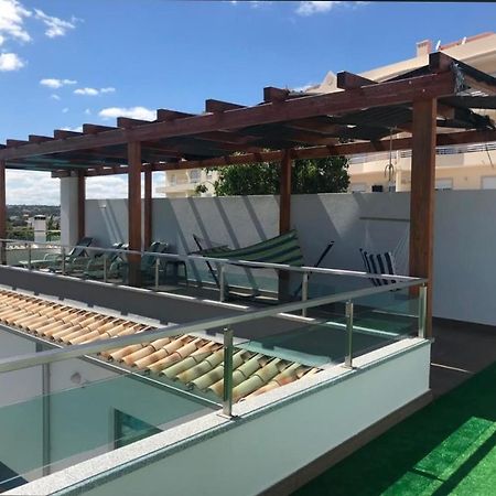Peralux Hotel Kültér fotó