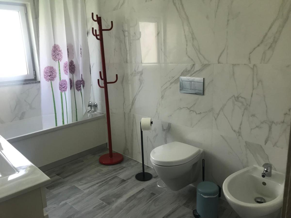 Peralux Hotel Kültér fotó
