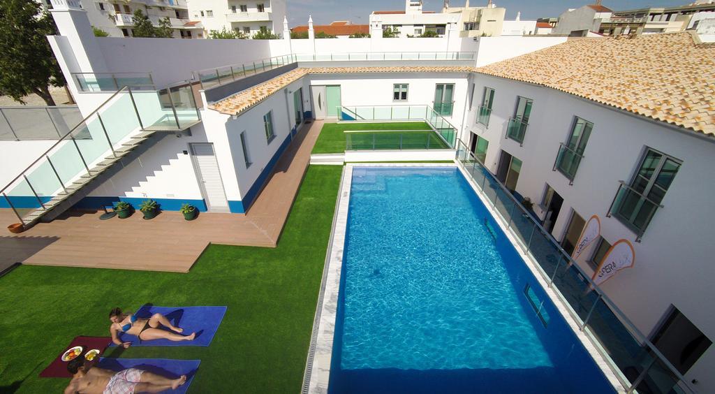 Peralux Hotel Kültér fotó