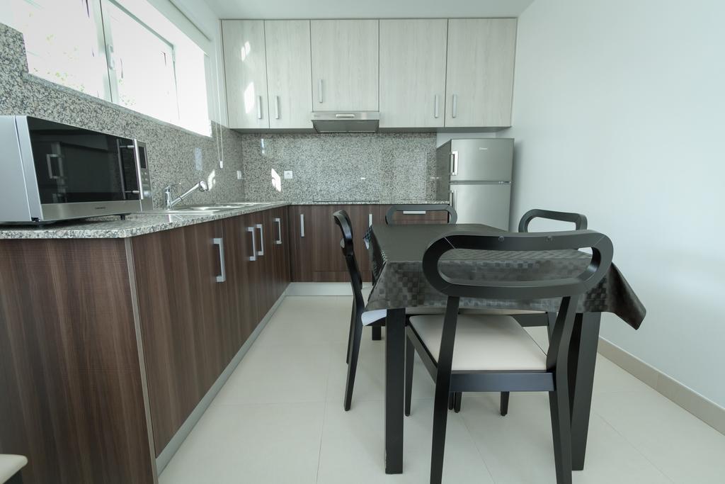 Peralux Hotel Kültér fotó