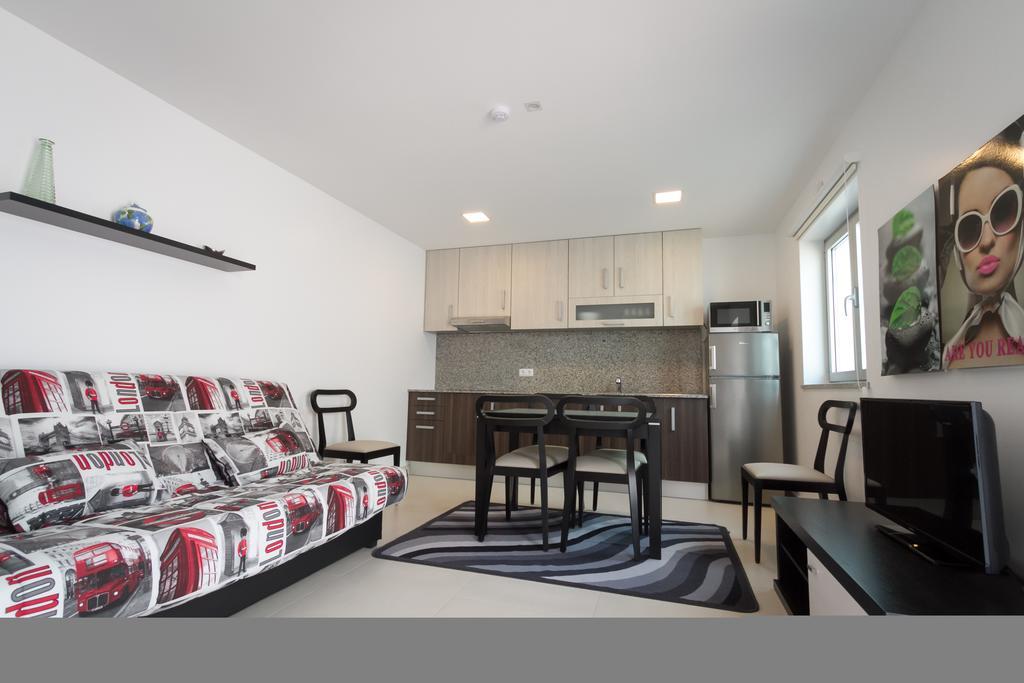 Peralux Hotel Kültér fotó