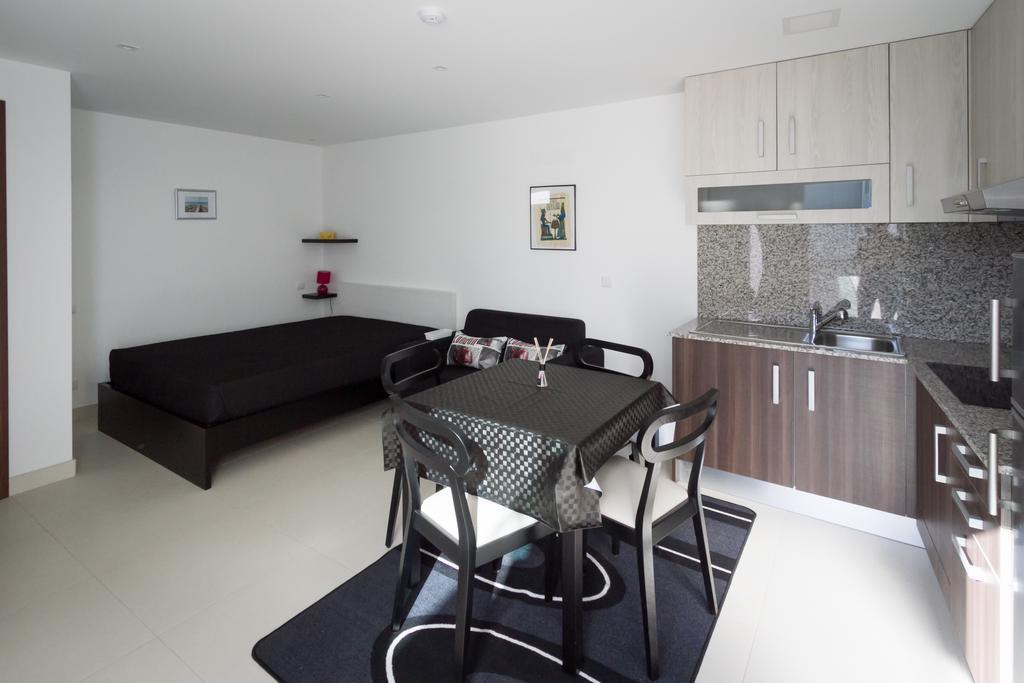 Peralux Hotel Kültér fotó